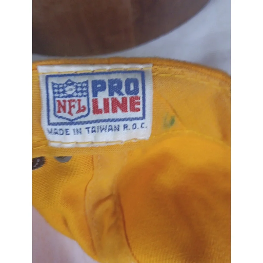 Pittsburgh Steelers Cap Hat Pro‎ Line Logo Athletics Yellow Strap Back Hook Loop